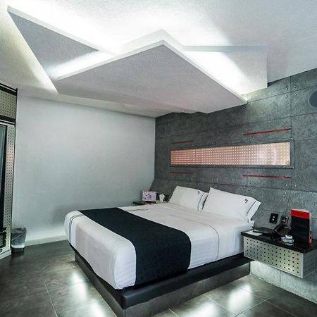Kuboz Motor Hotel サポパン エクステリア 写真