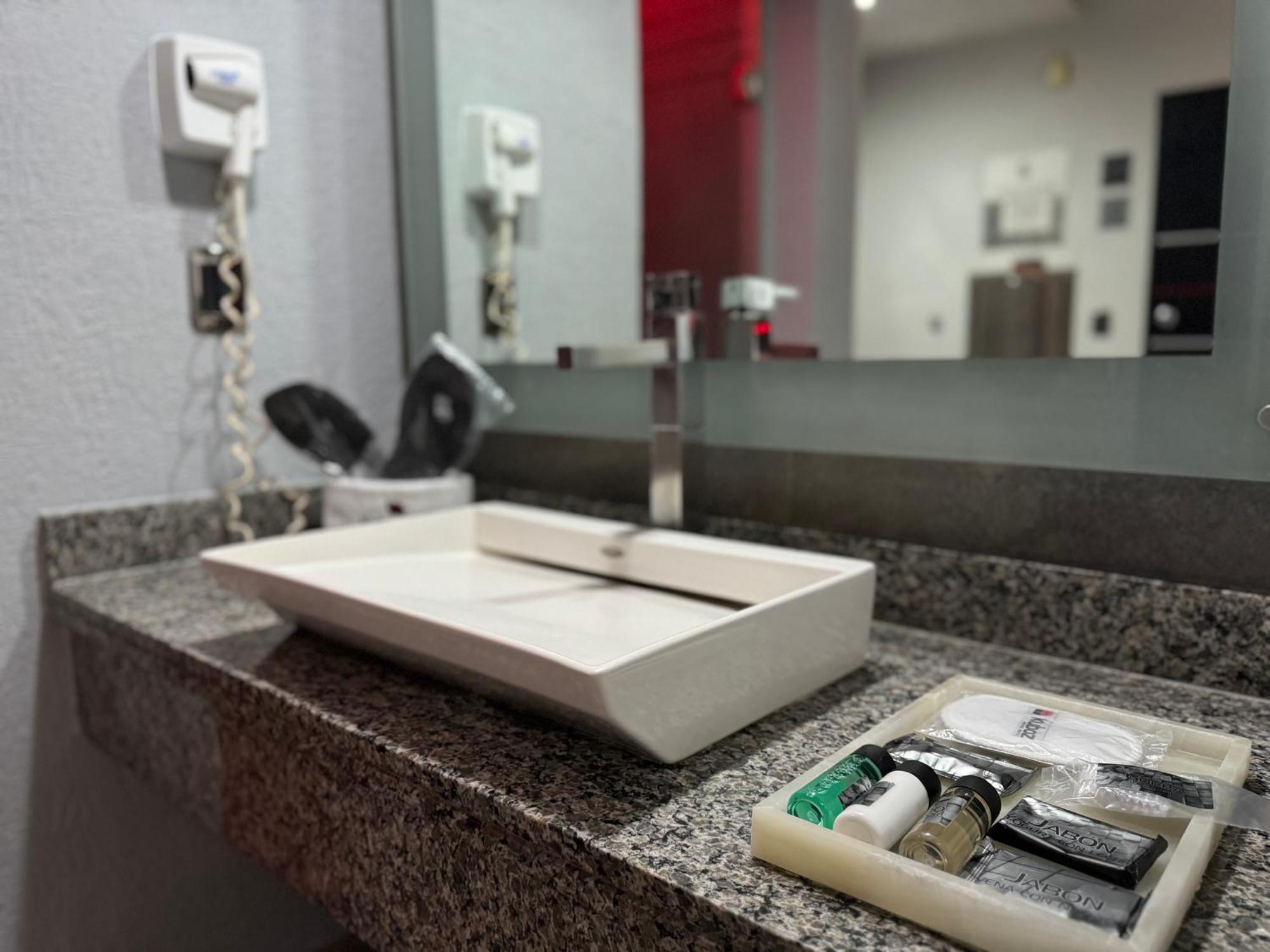 Kuboz Motor Hotel サポパン エクステリア 写真