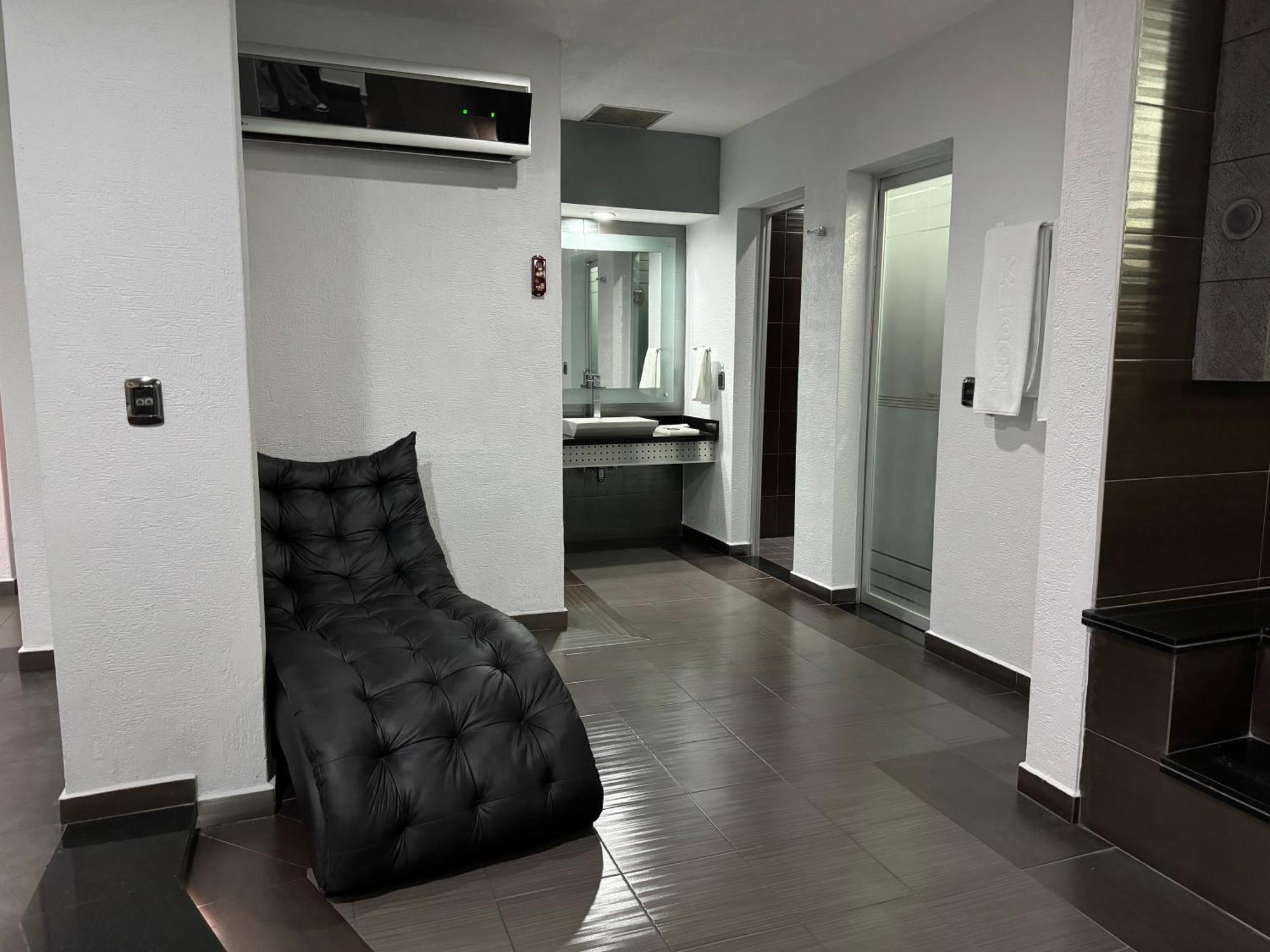 Kuboz Motor Hotel サポパン エクステリア 写真